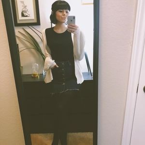 Meet your Posher, Sessil